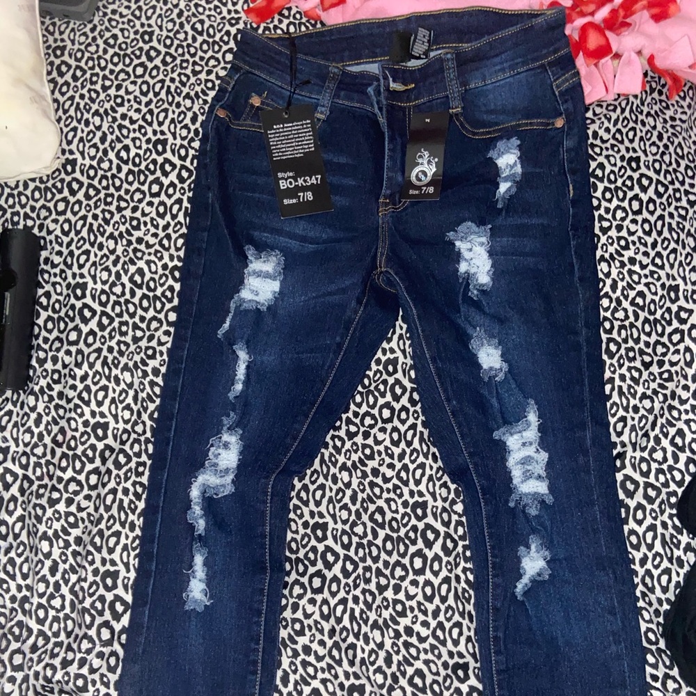 Ripped Jeans!